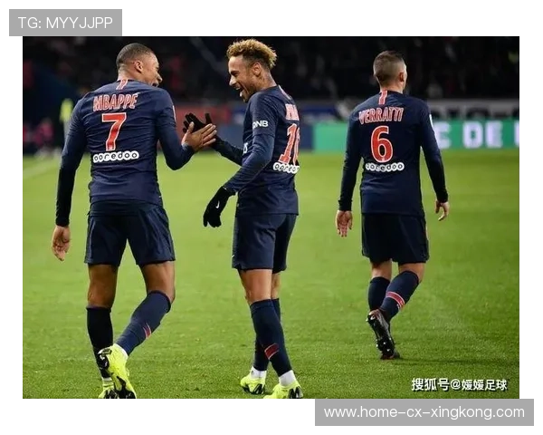 里昂看上荷甲攻防一体的中场,欲签约未来核心 里昂看上荷甲攻防一体的中场,欲签约未来核心